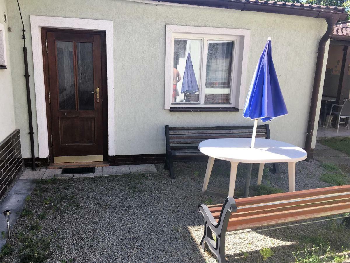 Dvacitka Apartment Ceske Budejovice Exterior foto
