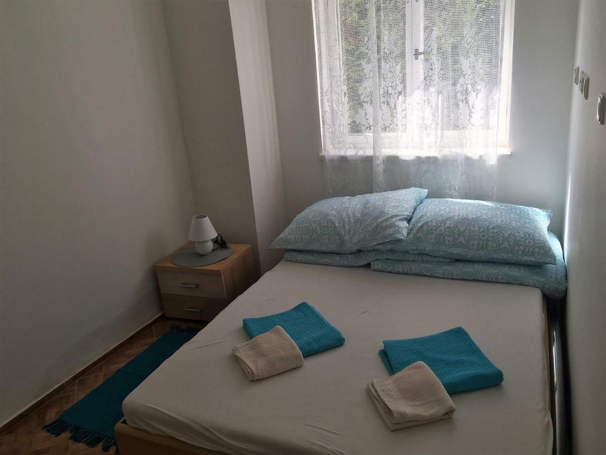 Dvacitka Apartment Ceske Budejovice Exterior foto